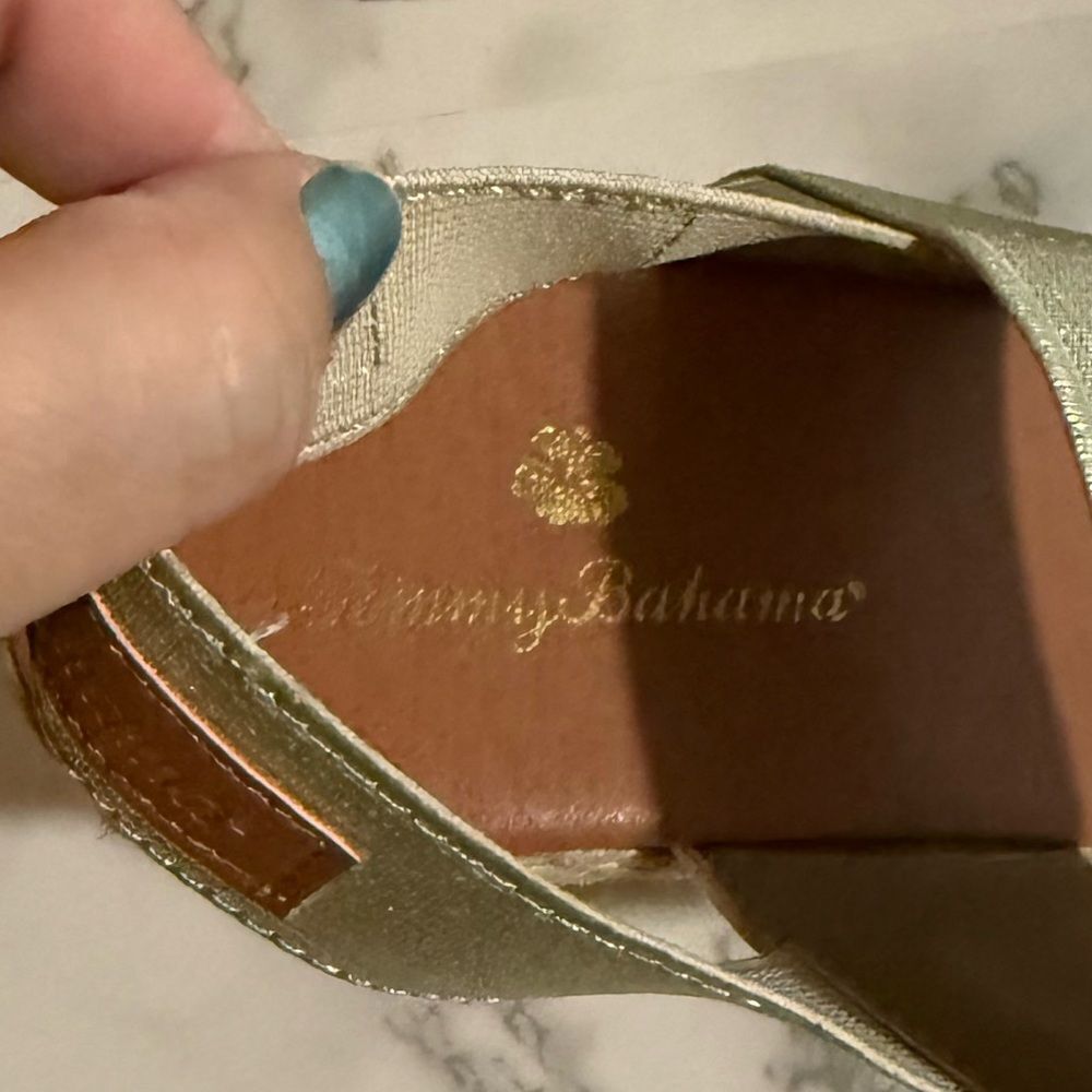 Tommy Bahama Sakura Women's 7.5 Elastic Wedge Sandals Espadrille Metallic Gold - Picture 3 of 11